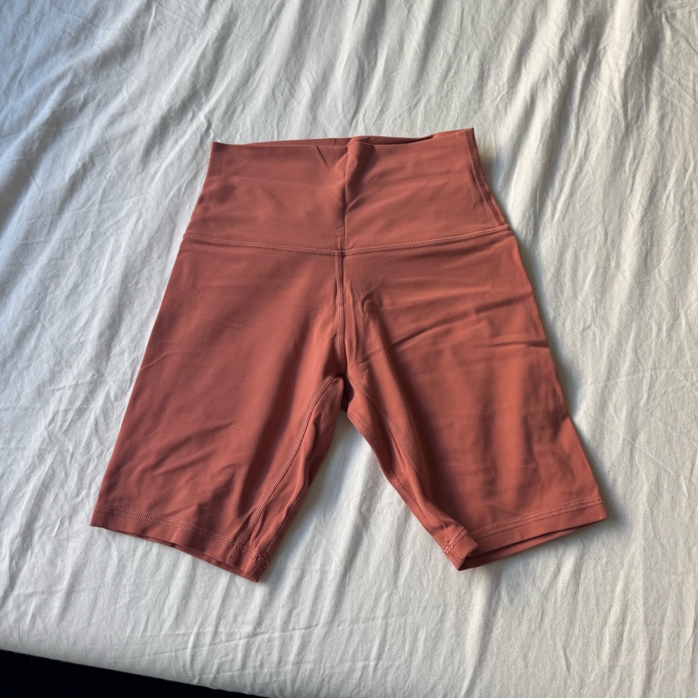 Lululemon size 4 biker shorts